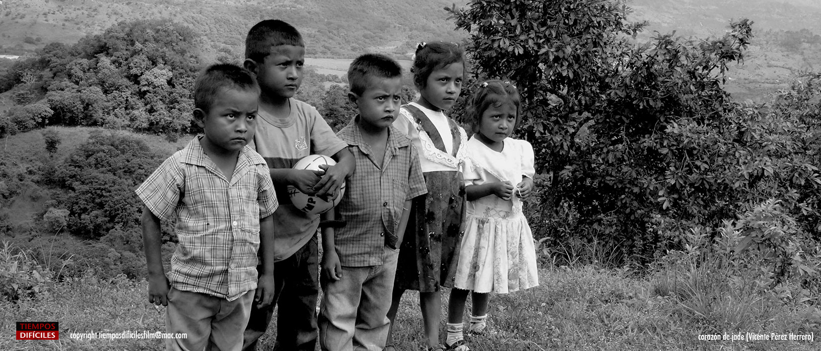 tiempos-dificiles-films-corazon-de-jade-nenes-en-copan